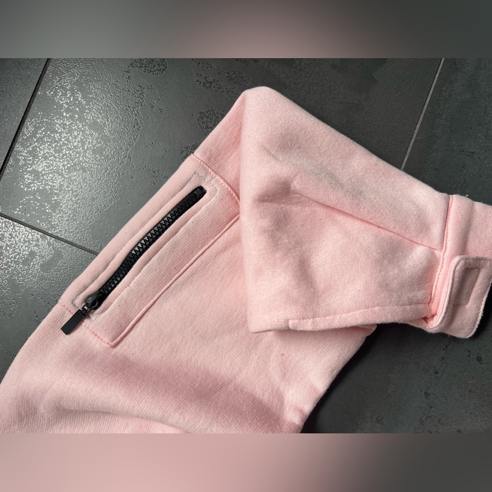 PrettyLittleThings Cropped Sweatshirt, Baby Pink, Size M - Picture 5 of 10